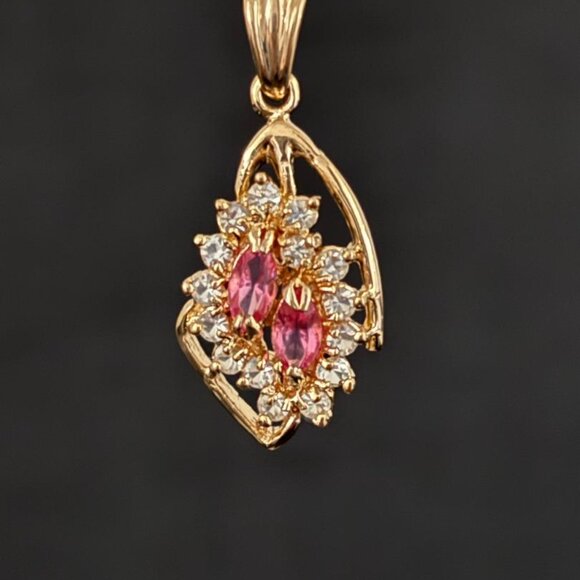 Vintage Swarovski crystal Pendant Necklace, Dolphin Ore 18K Gold Electroplate - Picture 3 of 4